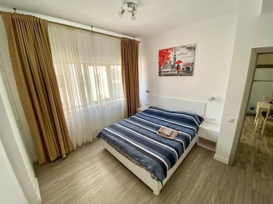 Cozy Central Apartment With 2 Rooms Букурещ Екстериор снимка